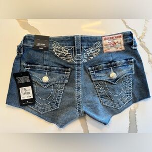 True Religion Women's Blue Denim Shorts - Sz 26